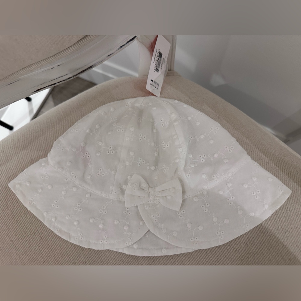 🦢 12~24 Mth White Eyelet Cotton Baby Sun Hat with Bow NWT